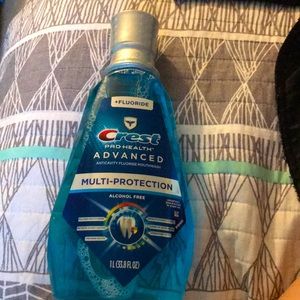 Crest Pro Health Advance